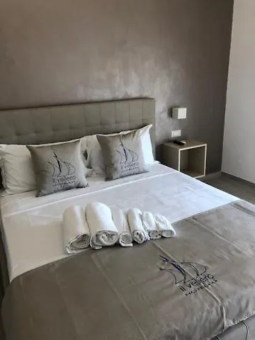 Il Veliero ホテル 3*